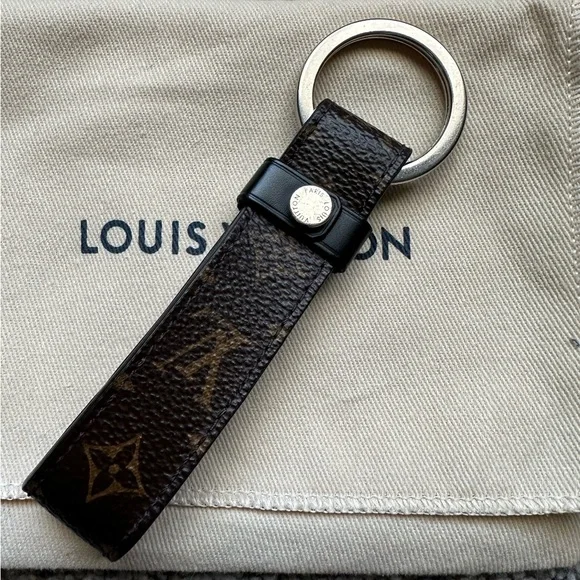 Authentic Louis Vuitton LV Dragonne Monogram Macassar Cles Key Holder Keychain - Picture 7 of 13